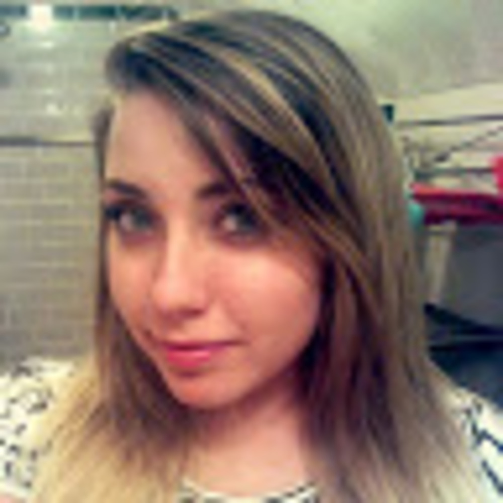 Meet your Posher, Christina